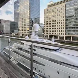 Waterfront Apartment London
