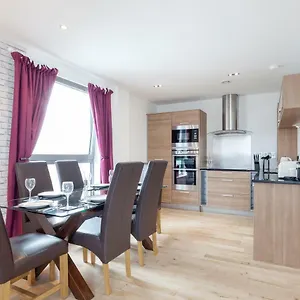 Stylish Penthouse Apartment Edinburgh